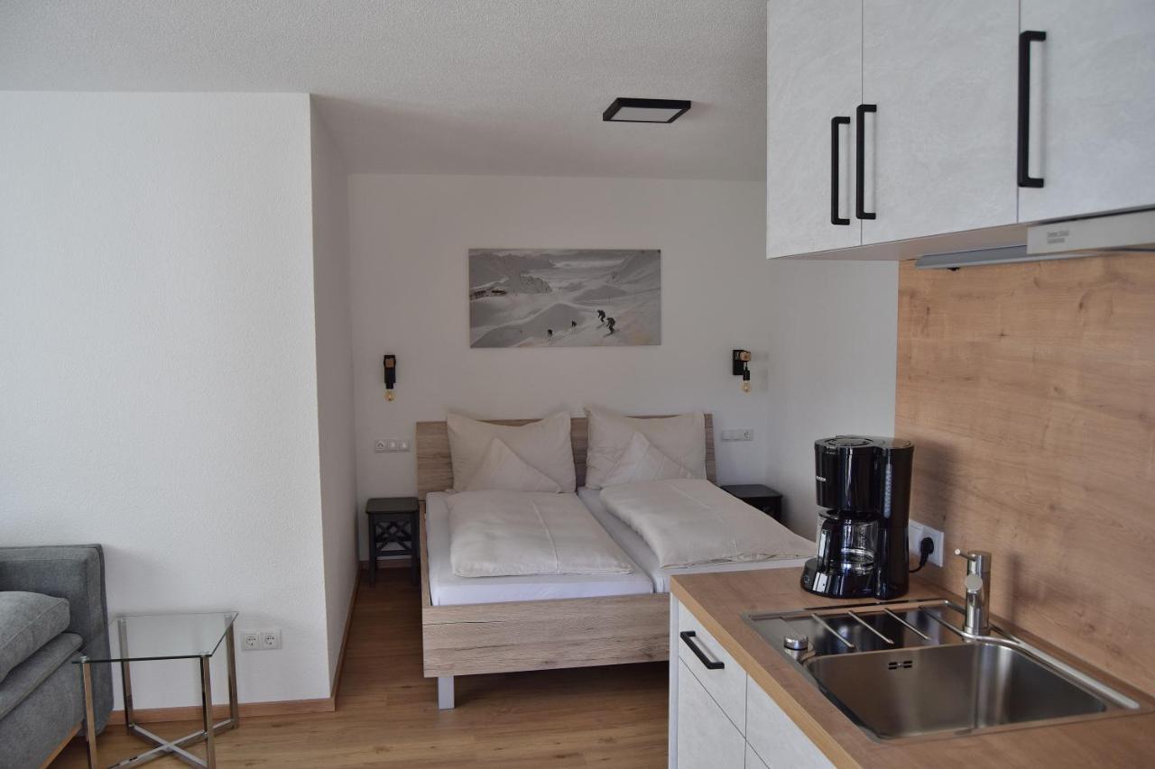 Flopi Apartment *