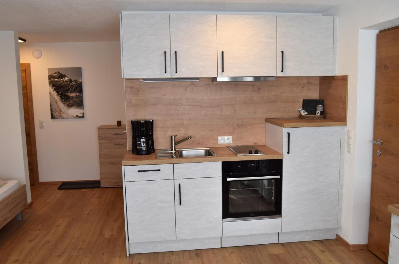 Flopi Apartment *